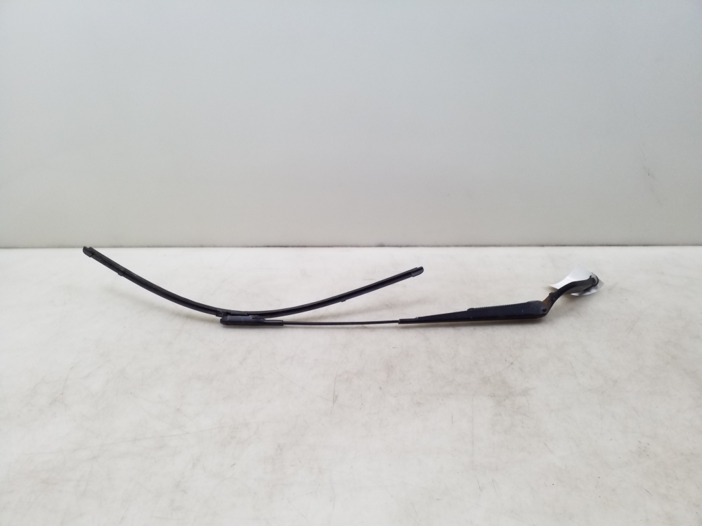 MERCEDES-BENZ Sprinter 2 generation (906) (2006-2018) Front Wiper Arms A9068200644 24928641