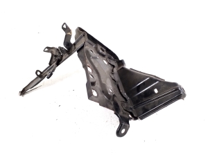 TOYOTA Yaris (2005–2011) Batteriehalter 74410-52010 - 2