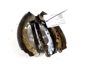 TOYOTA Yaris (2011–2020) Bremsbelagsatz 04495-0D090 - 3