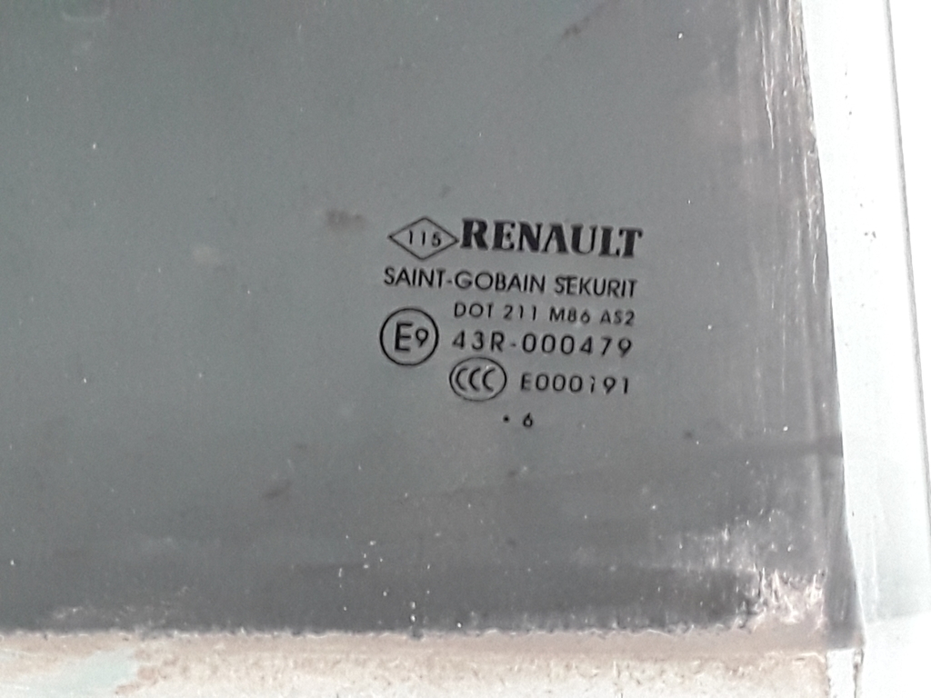 RENAULT Megane 4 generation (2016-2023) Verre de porte coulissante côté droit 823000181R 22453146