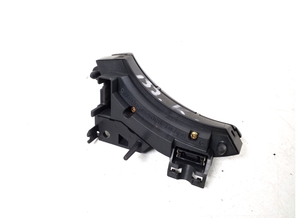 TOYOTA Previa 2 generation (2000-2006) Кнопки / переключатели на рулевом колесе 84247-58010 21093796