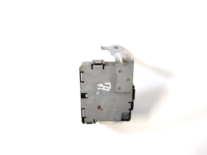 TOYOTA Previa (2000–2006) Central locking control unit 89741-28130 - 2