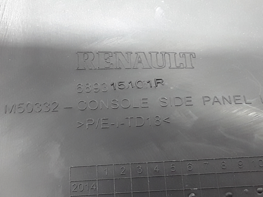 RENAULT Megane 4 generation (2016-2023) Autres pièces intérieures 689315101R 22453110