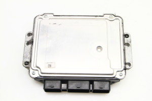 Ford Focus (2004–2011) Engine control unit 8M5112A650MC - 4