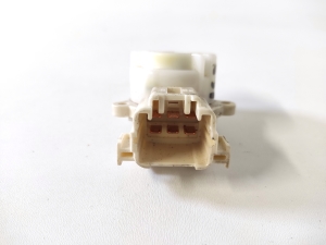 TOYOTA Previa (2000–2006) Ignition switch contacts 84450-52010 - 3