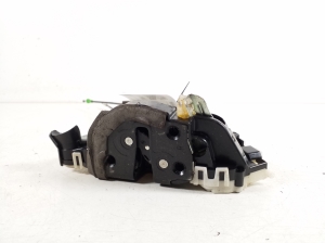 LEXUS GS (2005–2011) Front door lock 69030-30A30 - 3