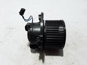  Cabin shoulder motor 