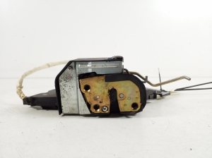 TOYOTA Previa (2000–2006) Esiukse lukk 69320-28110 - 4