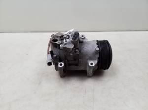  Air conditioner compressor 