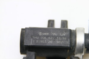 AUDI A4 B5 (1994–2001) Magnetventil 1H0906627 - 2