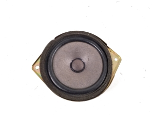 TOYOTA Previa (2000–2006) Rear side door speaker 86160-28530 - 2