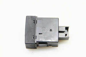 Mazda 3 (2009–2013) Schalter für Sitzheizung BBM366420 - 2