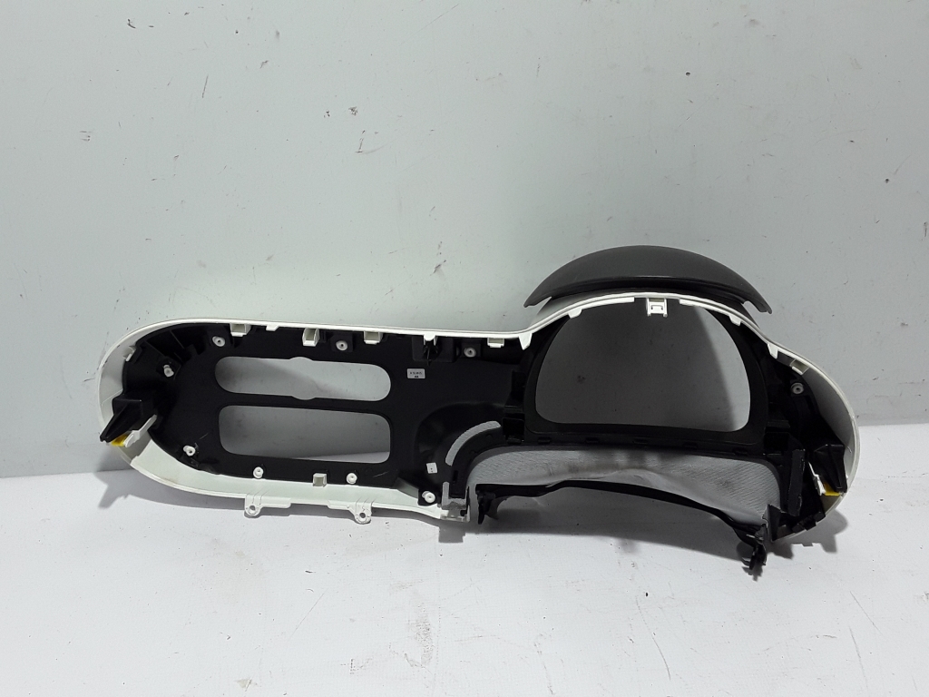 RENAULT Twingo 3 generation (2014-2023) Instrument Cluster Speedometer Trim 682483347R 22452986