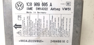 Volkswagen Transporter T5 (2003–2015) Airbag module 1C0 909 605 A - 2