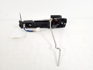 TOYOTA Prius W20 (2003–2011) Front door external opening handle and its details - 3