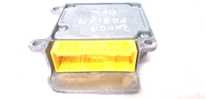 Skoda Fabia MK 1 (1999–2008) Airbagsteuergerät 1C0 909 601 A - 2