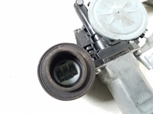 TOYOTA Prius W20 (2003–2011) Esiukse aknatõstuk ja selle osad - 3