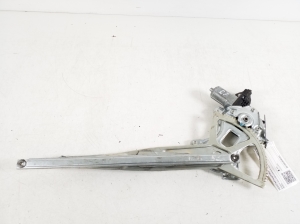 TOYOTA Prius W20 (2003–2011) Priekšējo durvju logu pacēlājs un tā daļas - 2