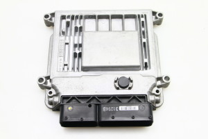 Hyundai i30 (2007–2011) Engine control unit 391122B100 - 2