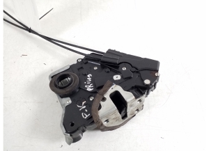 TOYOTA Prius W20 (2003–2011) Front door lock 69040-47070 - 3
