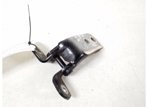 TOYOTA Prius W20 (2003–2011) Front door top hinge 68710-12150 - 2