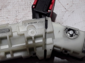 RENAULT Twingo III (2014–2026) Ignition switch 487009185R - 3