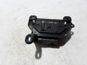 RENAULT Twingo III (2014–2026) Kaitsmeploki hoidik kapoti all 243112223R - 2
