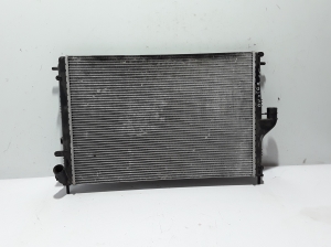 Jahutusradiaator - 8200735039
