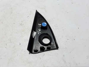 RENAULT Twingo III (2014–2026) Mirror triangle trim 802926637R - 3