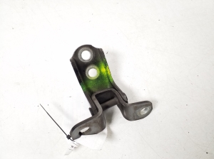 Front door top hinge - 68720-30080