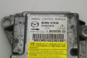 Mazda 3 (2009–2013) Turvapadja moodul BCM557K30 - 2