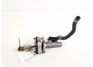   Clutch master cylinder  - 31420-42030 
