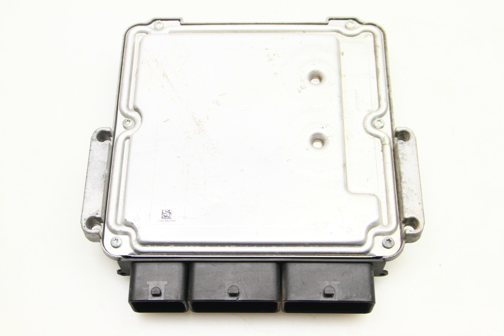 RENAULT Clio 4 generation (2012-2020) Motorstyrenhet ECU 237102747R 24472273