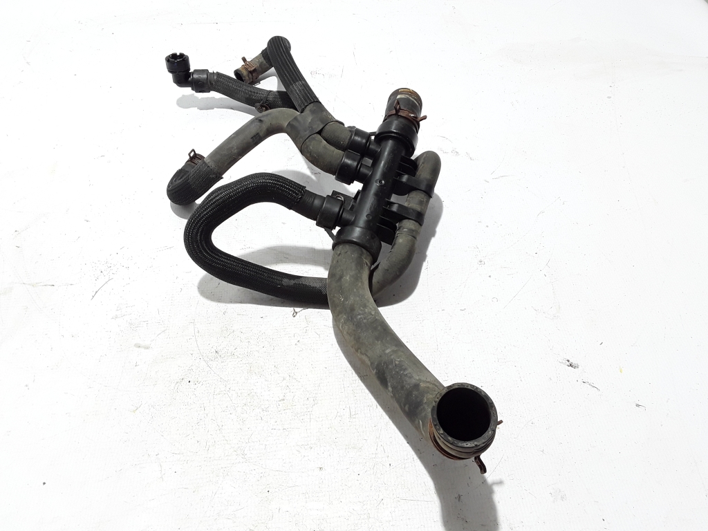 RENAULT Trafic 3 generation (2014-2023) Right Side Water Radiator Hose 215010400R 22453347