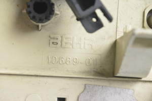 Peugeot 206 (1998–2013) Heater control panel 1068901 - 2