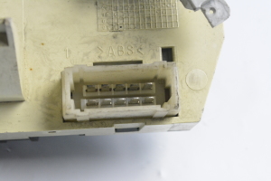 Peugeot 206 (1998–2013) Heater control panel 1068901 - 4