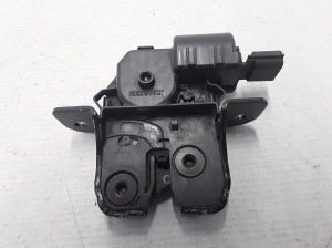RENAULT Megane III (2008–2016) Tagaluugi lukk 846300003R - 4