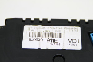 Skoda Fabia MK 2 (2007–2014) Instrument cluster 5J0920911E - 5