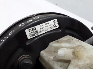 RENAULT Megane II (2002–2009) Brake booster 8200453735 - 2