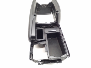 Mercedes Benz C-Class 204 (2007–2014) Center console A2046801339 - 3