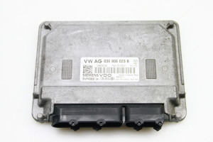Motorsteuergerät - 03E906023B