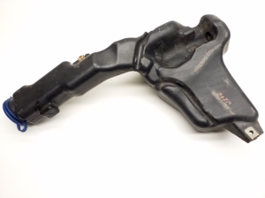 Mercedes Benz C-Class 204 (2007–2014) Front washer fluid reservoir A2048601560 - 3
