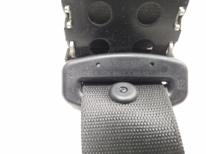 Mercedes Benz C-Class 204 (2007–2014) Tagumine turvavöö A2048600085 - 2