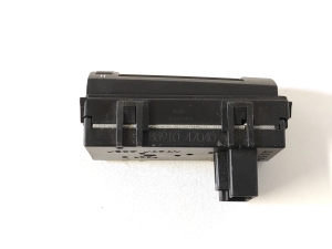 TOYOTA Prius W20 (2003–2011) Salongi kell 83910-47040 - 3