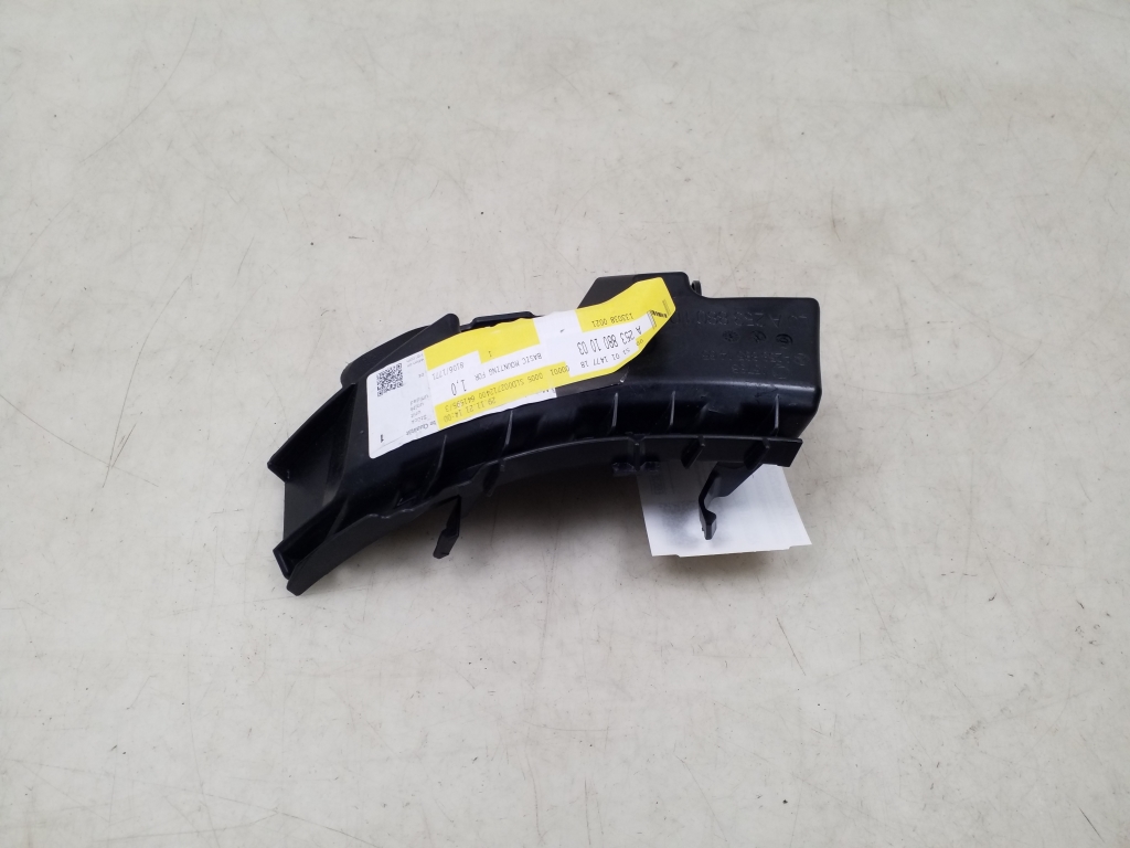 Used Mercedes Benz GLC-Class Rear bumper bracket A2538851465