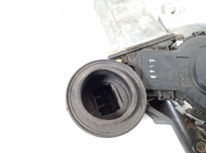 TOYOTA Corola Verso E12 (2001–2004) Priekšējo durvju logu pacēlājs un tā daļas - 3