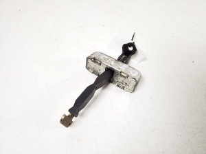 TOYOTA Corola Verso E12 (2001–2004) Rear side door opening limiter 68630-12090 - 2