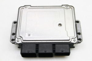 Peugeot 308 (2007–2015) Engine control unit 9674245180 - 2