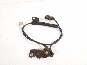 TOYOTA Corola Verso E12 (2001–2004) ABS-Sensor vorne 89542-12070 - 2
