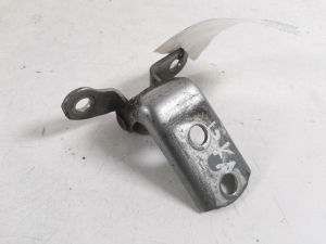TOYOTA Corola Verso E12 (2001–2004) Rear side door lower hinge 68780-52030 - 2